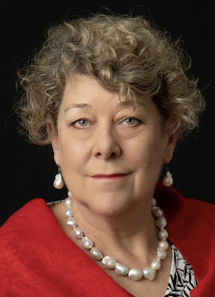 Dr Julie Lindsay  